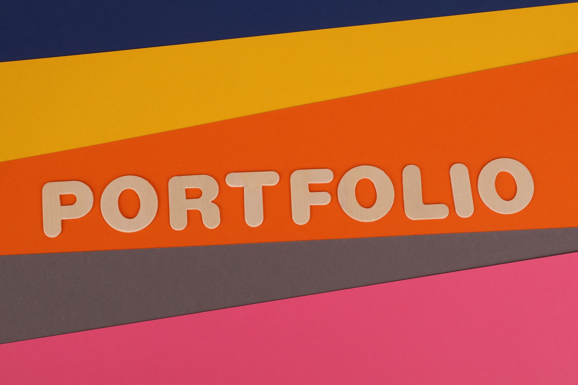 Membangun Portofolio yang Lebih Jujur: Menampilkan Karya, Bukan Sekadar Tren